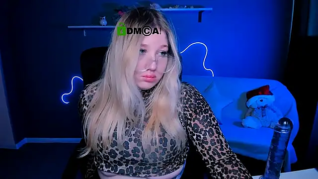 juli kisss online show from 03-04-25, 12:44