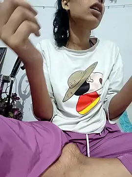 Snapshot of catreena chatting on 09-18-25, 06:55 catreena online show from 09-18-25, 06:55