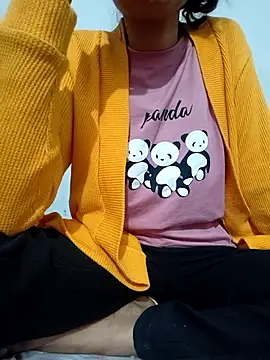 catreena online show from 11-18-25, 08:01