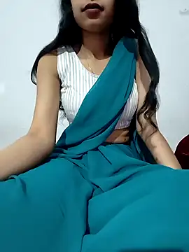 Snapshot of catreena chatting on 02-12-25, 05:37 catreena online show from 02-12-25, 05:37