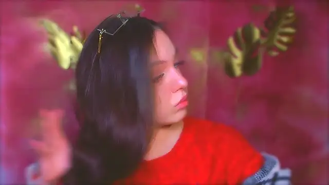 Snapshot of miss_merciless_ chatting on 12-21-25, 12:18 miss merciless online show from 12-21-25, 12:18