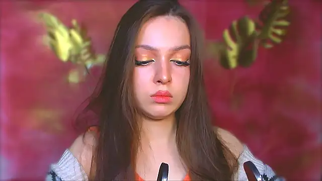 Snapshot of miss_merciless_ chatting on 12-22-25, 02:39 miss merciless online show from 12-22-25, 02:39