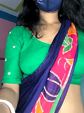 Snapshot of wild_bong_queen chatting on 09-29-25, 06:02 wild bong queen online show from 09-29-25, 06:02