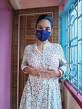 Snapshot of wild_bong_queen chatting on 09-19-25, 09:57 wild bong queen online show from 09-19-25, 09:57