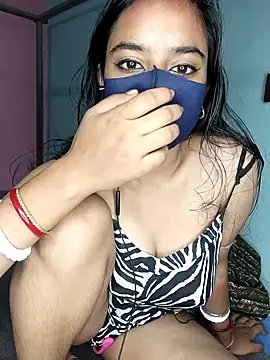 Snapshot of wild_bong_queen chatting on 12-29-24, 05:33 wild bong queen online show from 12-29-24, 05:33