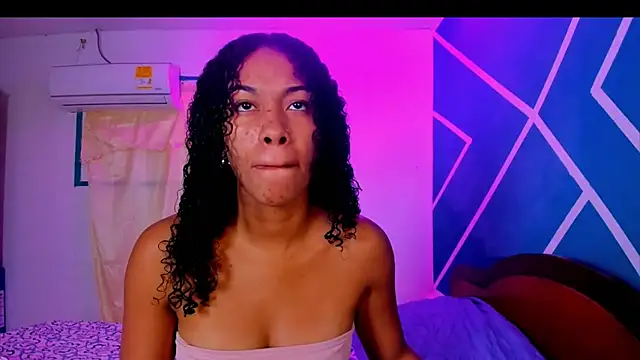 sasha fox00 online show from 09-24-25, 04:19