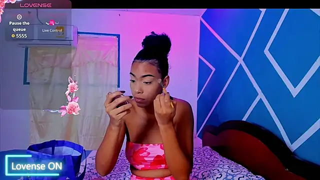 sasha fox00 online show from 09-26-25, 06:31
