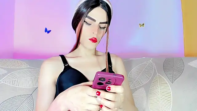 TatiGil online show from 04-15-26, 07:58