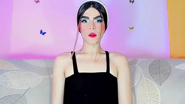 Snapshot of TatiGil chatting on 04-23-26, 02:40 TatiGil online show from 04-23-26, 02:40