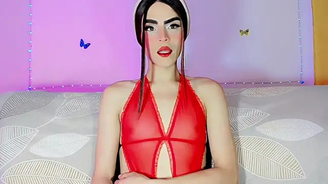 Snapshot of TatiGil chatting on 05-14-26, 07:44 TatiGil online show from 05-14-26, 07:44