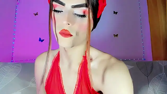 TatiGil online show from 07-15-26, 06:04