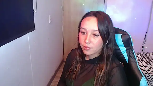 Skarlet Adams28 online show from 03-17-26, 08:45