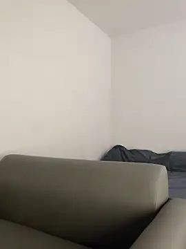 lonelyboyp online show from 02-18-25, 12:06