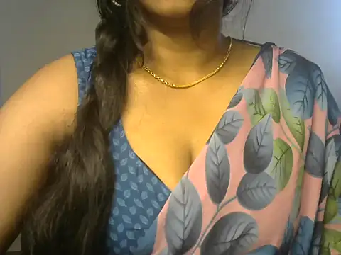 Snapshot of telugu99ramya chatting on 10-31-25, 04:20 telugu99ramya online show from 10-31-25, 04:20