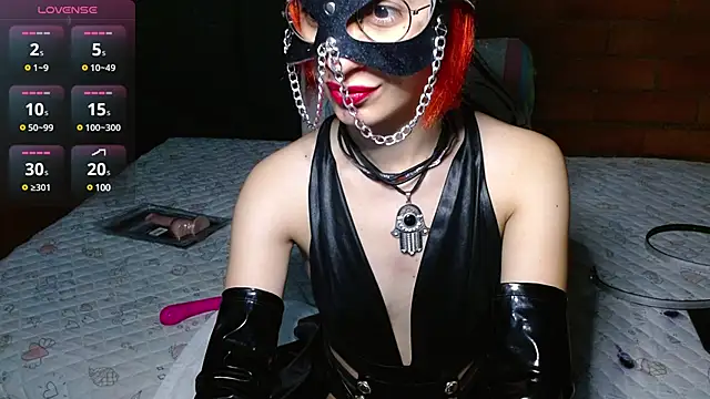 Persefonefire online show from 03-17-25, 10:40