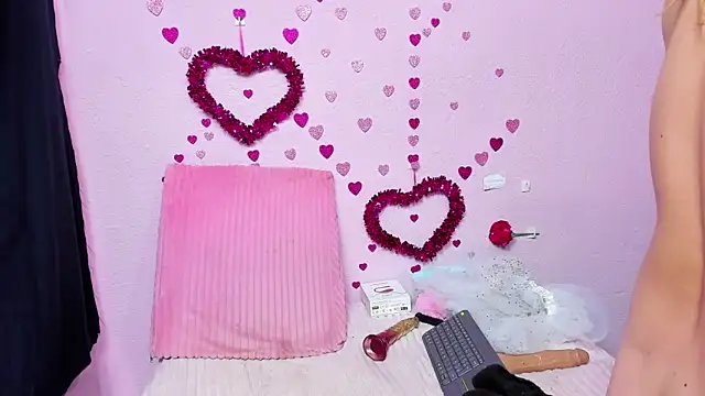 Snapshot of Giia39 chatting on 03-20-25, 05:04 Giia39 online show from 03-20-25, 05:04