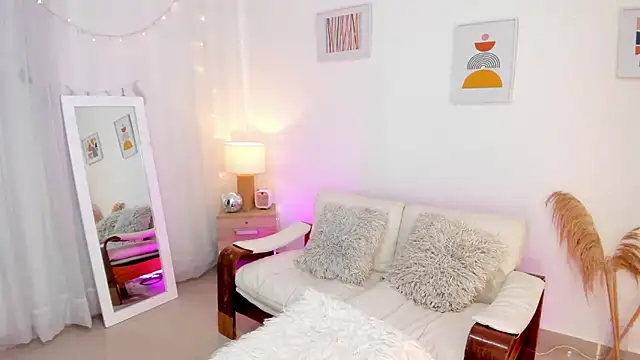 viooletaa online show from 10-04-25, 07:04