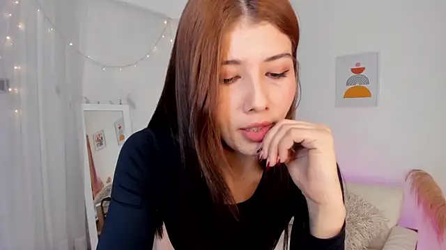 viooletaa online show from 10-03-25, 07:04