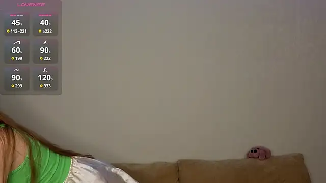 Candy Lynni online show from 12-21-24, 05:39