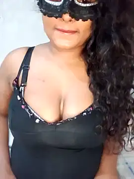 Dlakshila1 online show from 12-12-24, 03:54