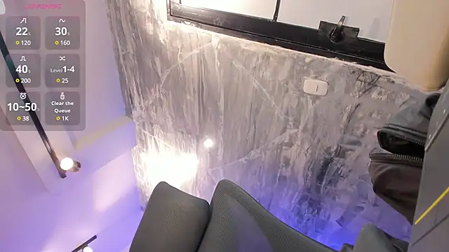 Snapshot of juliasprousse_ chatting on 02-27-25, 04:24 juliasprousse online show from 02-27-25, 04:24
