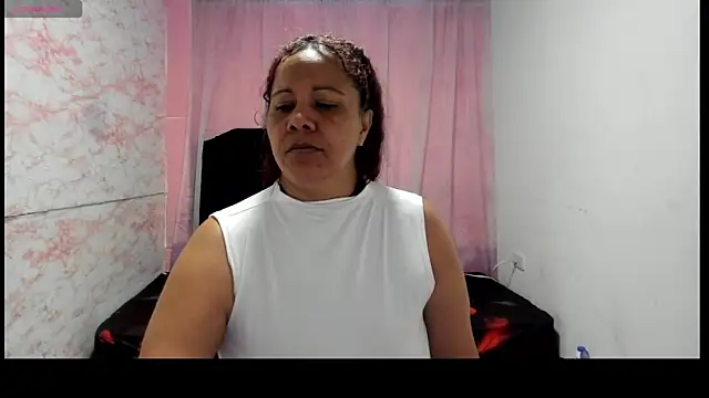 Snapshot of Brunette_sasha chatting on 05-21-26, 12:13 Brunette sasha online show from 05-21-26, 12:13