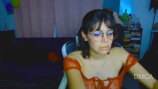 Snapshot of Drea_Foox chatting on 03-23-26, 02:22 Drea Foox online show from 03-23-26, 02:22