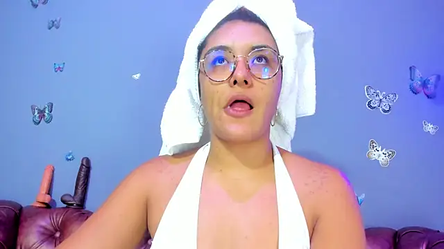 Kaira mosse online show from 06-20-26, 11:15