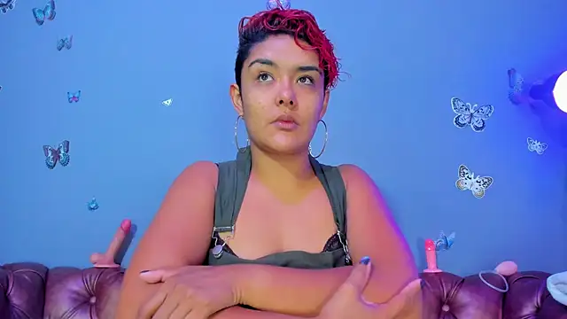 Kaira mosse online show from 04-12-26, 11:57