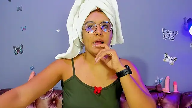 Kaira mosse online show from 03-07-26, 11:59