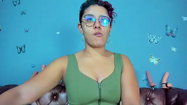 Kaira mosse online show from 07-12-26, 11:44