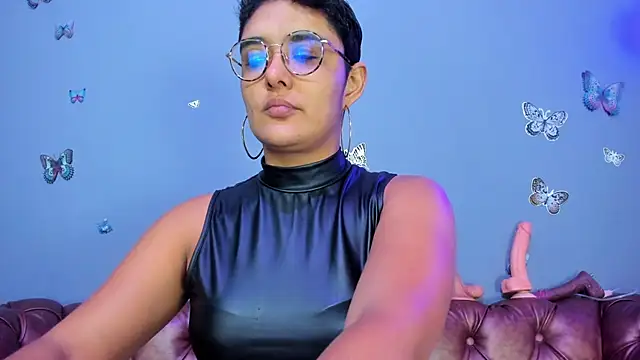 Kaira mosse online show from 12-19-25, 11:56