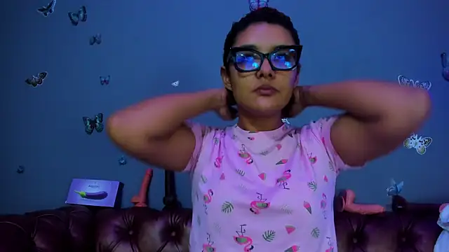 Kaira mosse online show from 05-15-26, 11:52