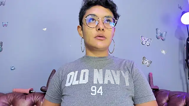 Kaira mosse online show from 10-16-25, 01:08