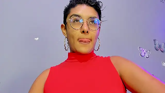 Kaira mosse online show from 10-08-25, 10:17