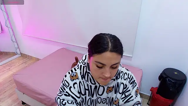 Brendda tay online show from 11-15-25, 03:10