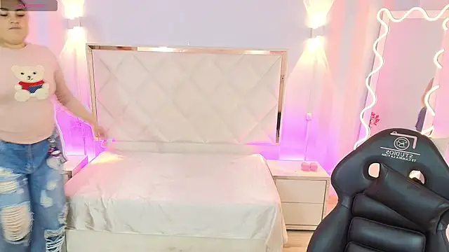 Brendda tay online show from 01-17-26, 03:10