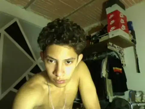 ferchitibellako online show from 11-10-25, 05:34