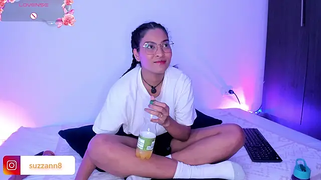 AnneteLynch online show from 03-20-26, 10:44