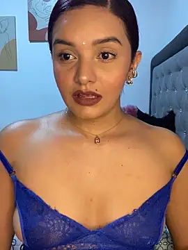 Melanyprada online show from 12-03-25, 04:02