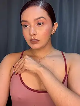 Melanyprada online show from 07-24-26, 03:57