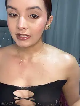 Melanyprada online show from 03-28-26, 05:41