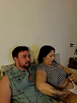 CoelhinhaGostosa online show from 04-19-26, 09:39