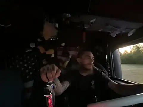 XMeF10 online show from 04-13-26, 10:30