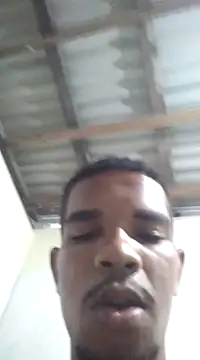 Snapshot of jviciado chatting on 03-21-25, 08:39 jviciado online show from 03-21-25, 08:39