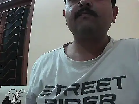 Snapshot of Akhil3290 chatting on 03-28-26, 04:30 Akhil3290 online show from 03-28-26, 04:30