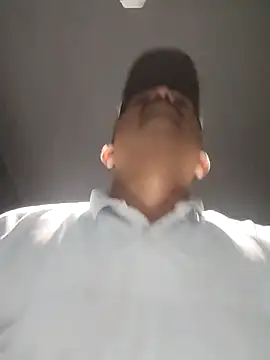 Akhil3290 online show from 02-25-25, 04:25