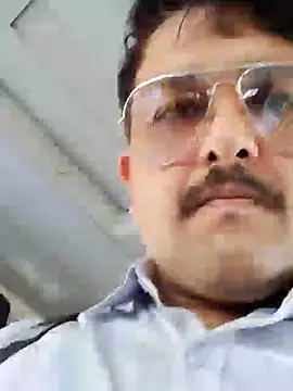 Akhil3290 online show from 01-22-25, 11:34