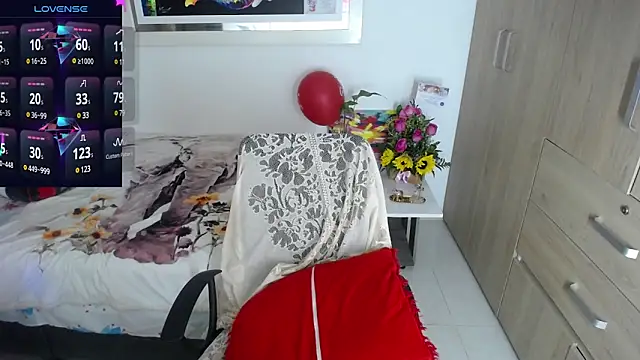 miajoseph  online show from 02-13-25, 03:39