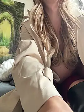 Snapshot of See_my_Boobs_ chatting on 11-30-25, 12:39 See my Boobs online show from 11-30-25, 12:39